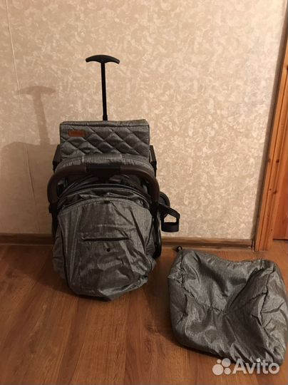 Коляска новая всесезонная прогулочная