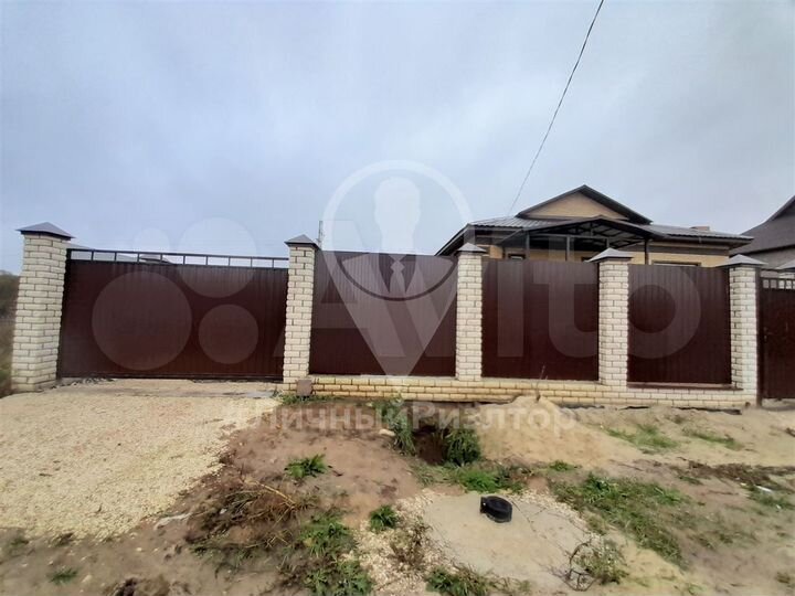 Дом 313,1 м² на участке 10 сот.