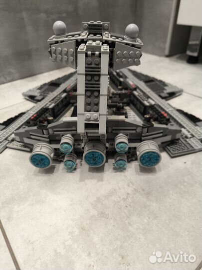 Конструктор Имперский Звездный разрушитель(75055)