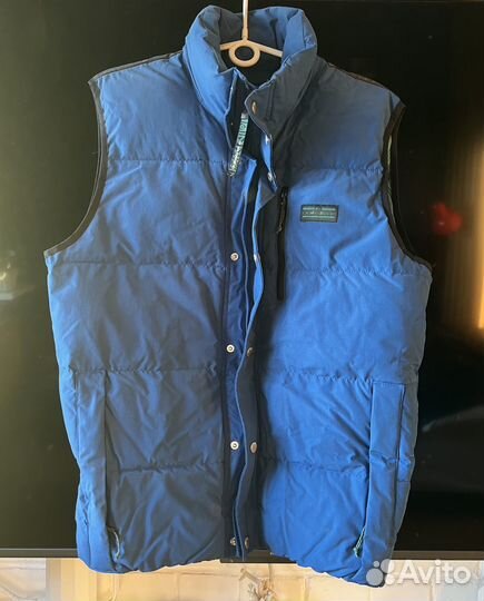 Утепленная синяя жилетка Quiksilver