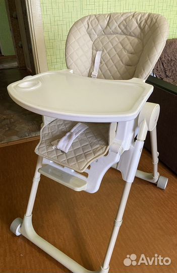 Стульчик для кормления happy baby