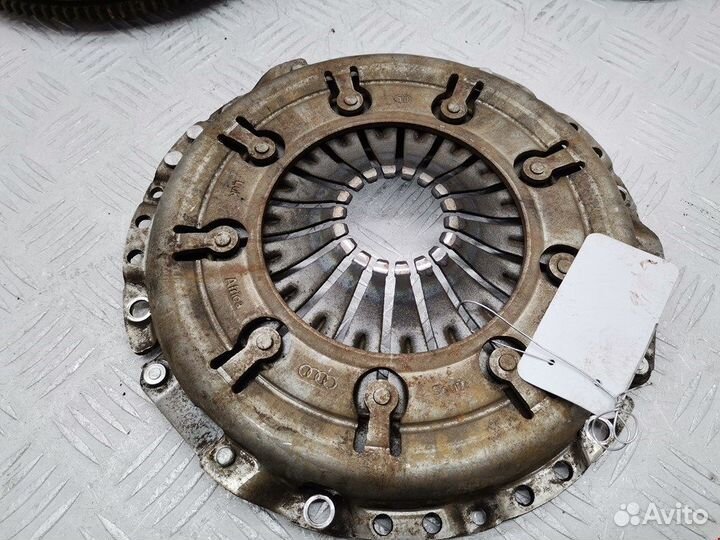 Маховик для Volkswagen Passat 5