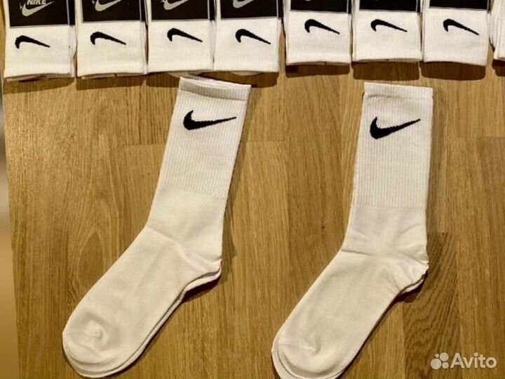 Носки Nike высокие белые