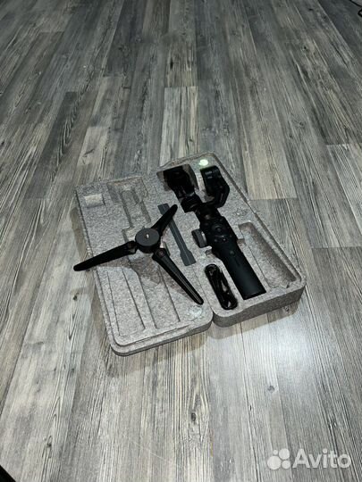 Стабилизатор для телефона zhiyun smooth 4