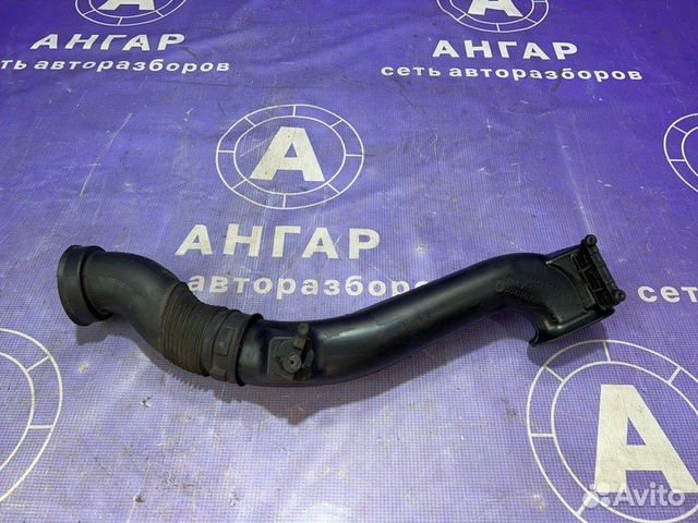 Патрубок воздухозаборника Opel Astra H Z16XER 2010