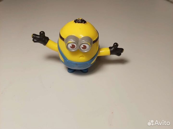 Миньоны из макдональдса