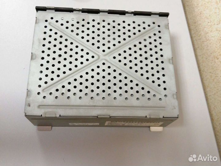 Блок управления магнитолой Audi A6 (C6 4F)