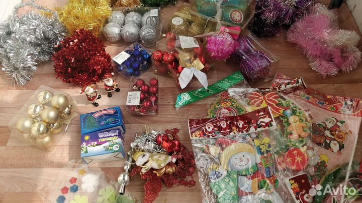 Новогодние игрушки