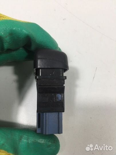 Кнопка обогрева зад стекла