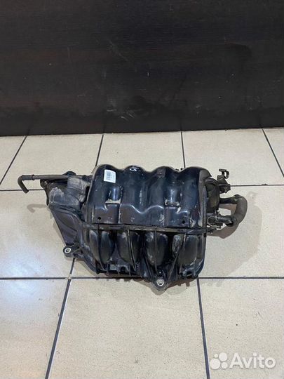 Впускной коллектор 2.4 Toyota Camry 40