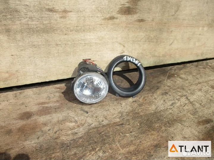 Туманка передняя левая subaru R2