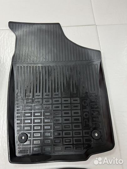 Резиновые коврики на автомобиль Volkswagen Polo