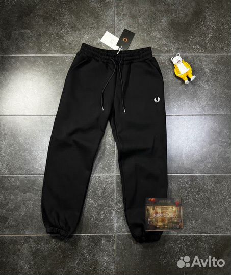 Спортивные штаны Fred Perry