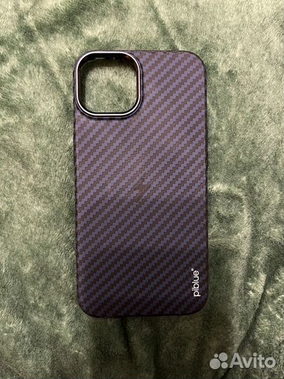 Чехлы на iPhone 13 (3 штуки)