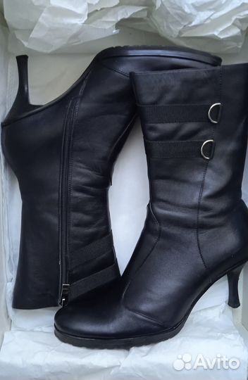 Сапожки большемерки 41 Laboratory шпилька