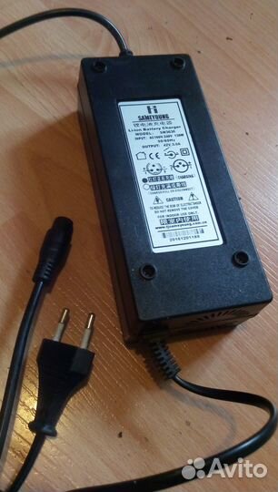 Зарядка для электросамоката 42в 3а
