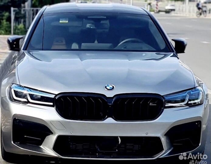 Передний бампер BMW M5 G30 2021