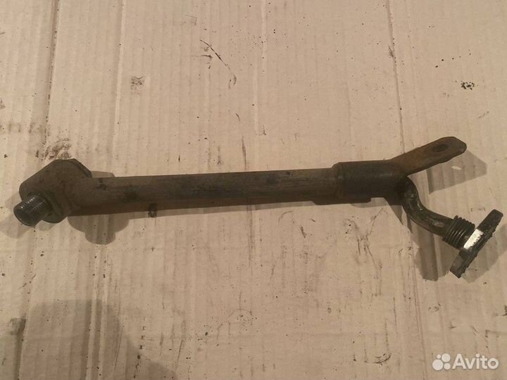 Масляная трубка турбины Volkswagen Passat