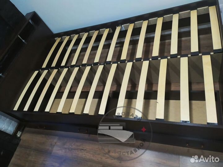 Кровать 120х200 с ящиками