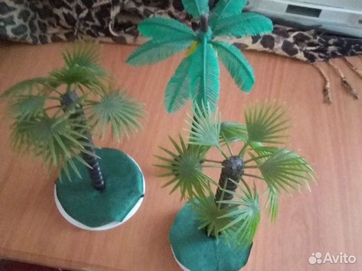 Статуэтки