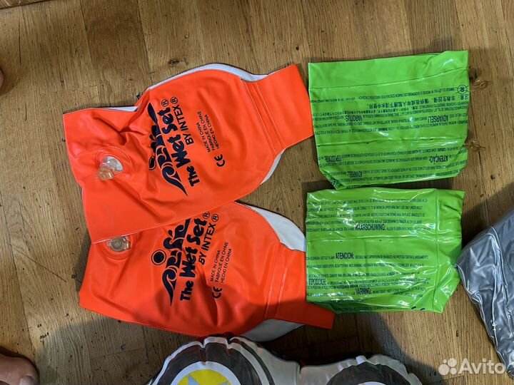 Надувные круги, матрас, нарукавники