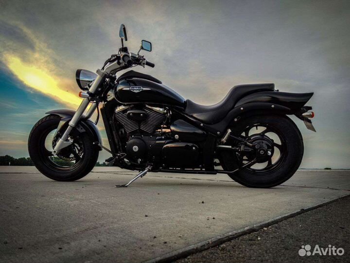 Suzuki boulevard m50
