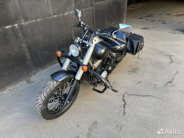 Продаю Honda VT750 black spirit