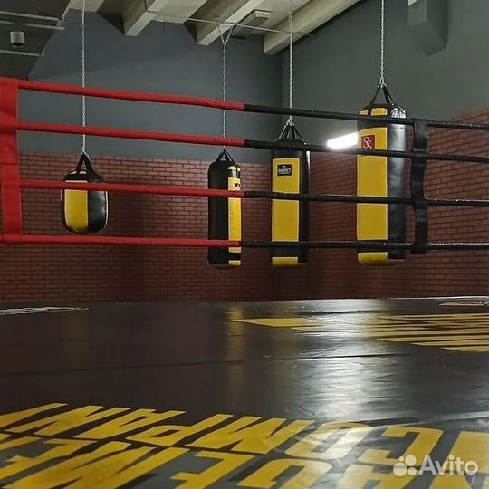 Боксерский ринг