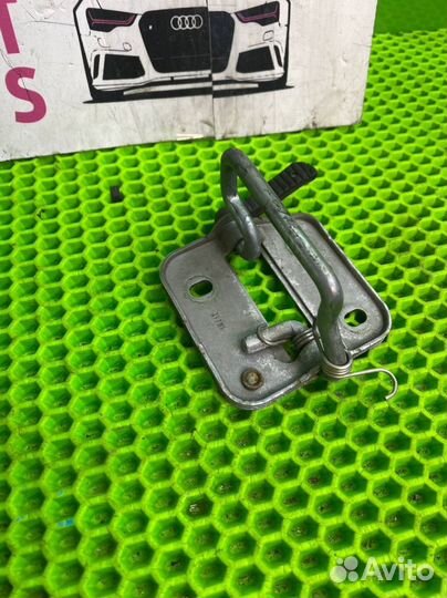 Замок капота Touran, 5T1, 5T, 1tdpc, 1tczd, 1tdfg