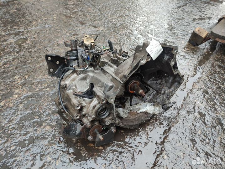 Mazda 626 2.0 D 2000 механическая кпп