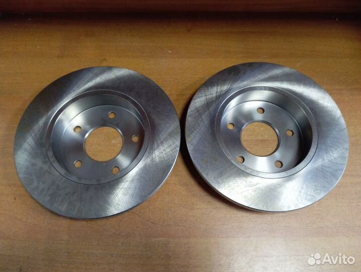 Диск тормозной задний Nissan Primera 1995 - 2007