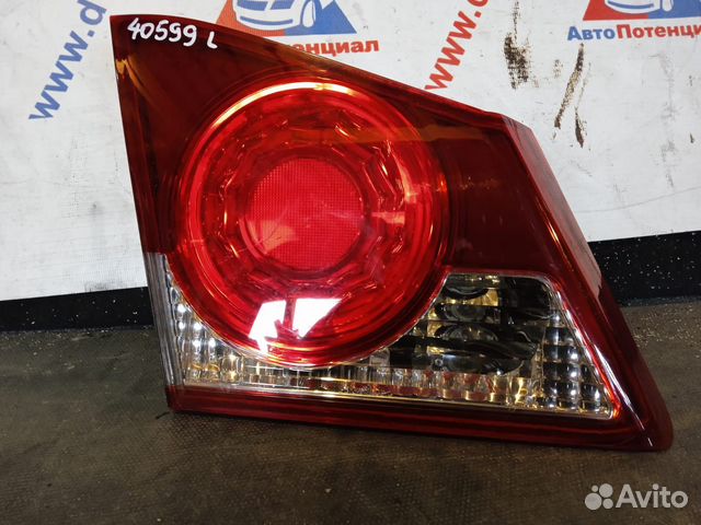 Фонарь в крышку багажника лев. Hon/ Civic/ FD1/ к