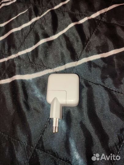Зарядное устройство для телефона iPhone