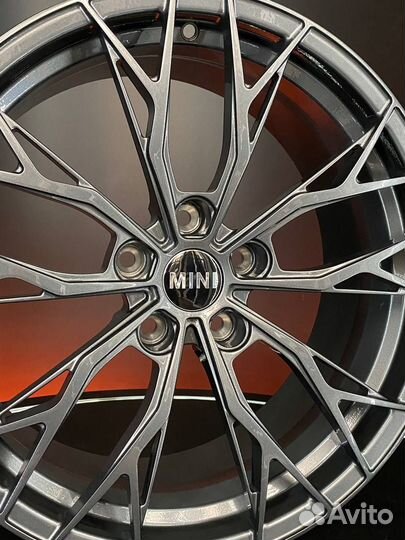 Новые кованые диски для Mini Cooper Cabrio R18