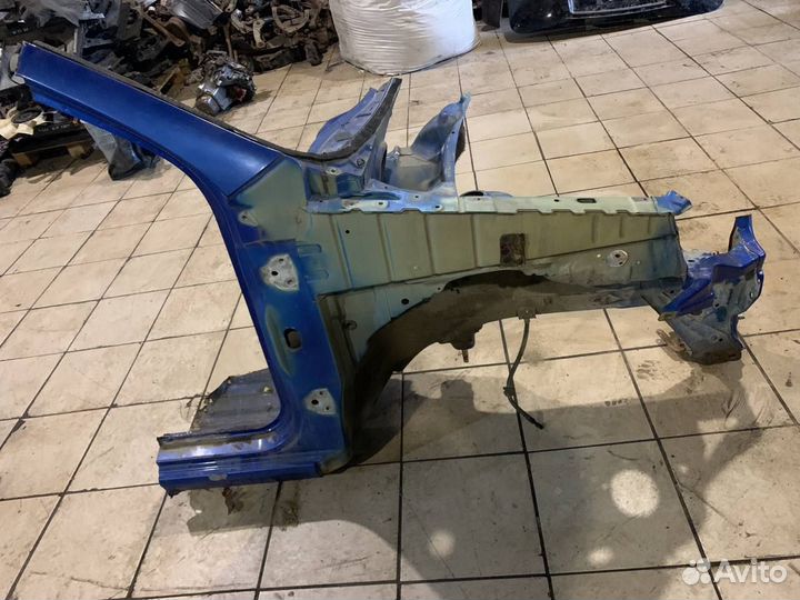Передняя правая четверть Chevrolet Aveo T250