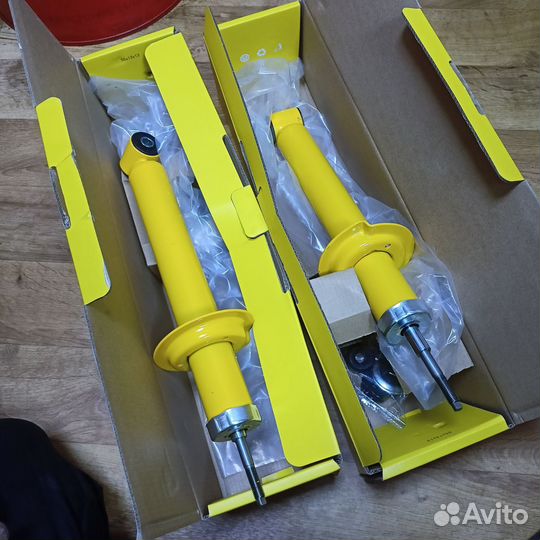 Комплект передних стоек ваз