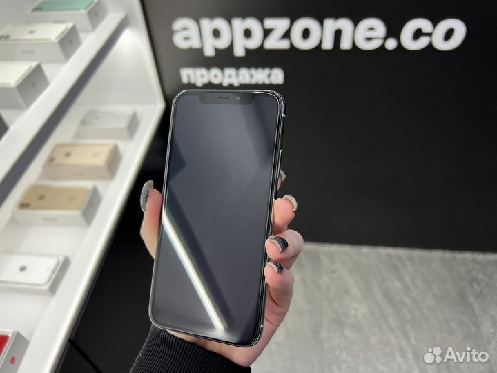 iPhone Xs, 256 ГБ