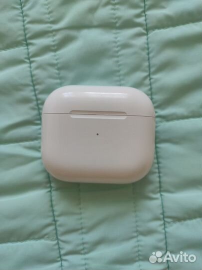 Кейс для AirPods 3 (оригинальный)