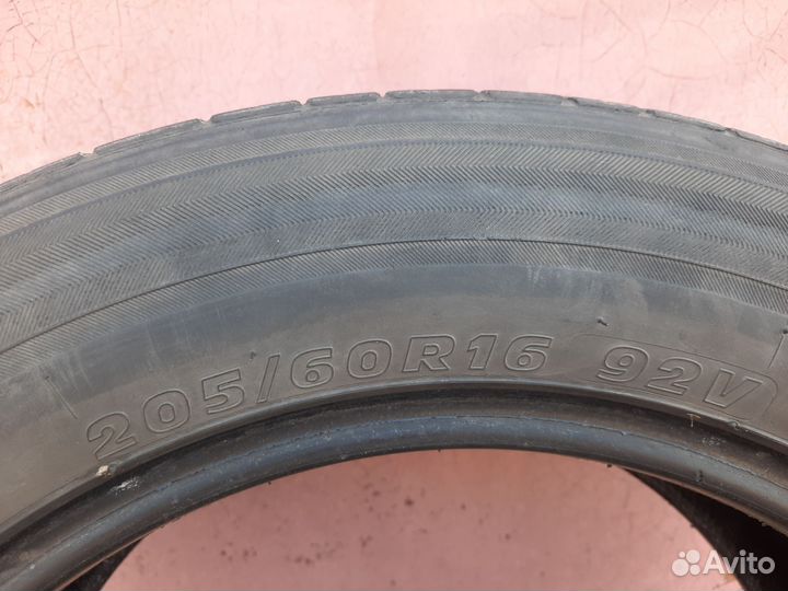 Kumho Solus KH17 205/60 R16