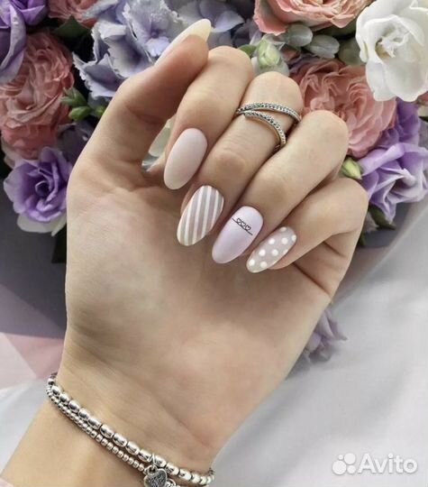 Мастер маникюра, педикюра и ресниц