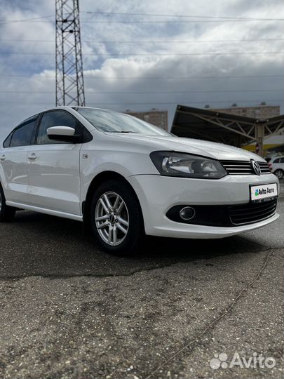 Volkswagen Polo 1.6 AT, 2011, 216 000 км