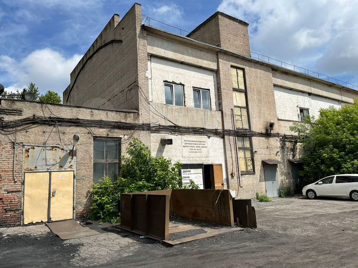 Склад, 1040 м²