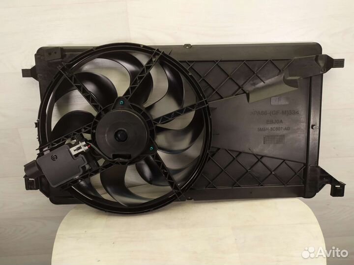 Вентилятор охлаждения Ford Focus 2 1,8 - 2,0