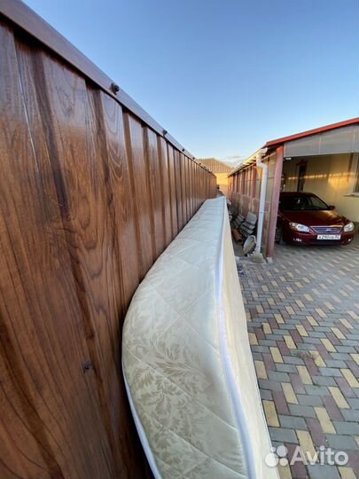 Матрас 160х200 пружинный бу