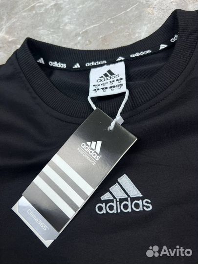 Свитшот Adidas спортивный