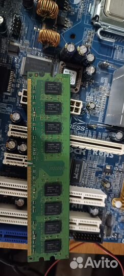 Оперативная память DDR2 2gb Hynix PC2-6400U-666-12