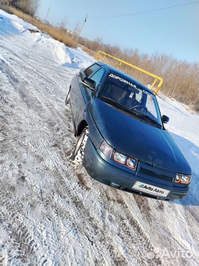 ВАЗ 2110 1.5 МТ, 2003, 200 000 км