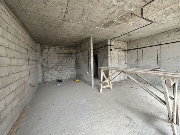 3-к. квартира, 95 м², 3/13 эт.