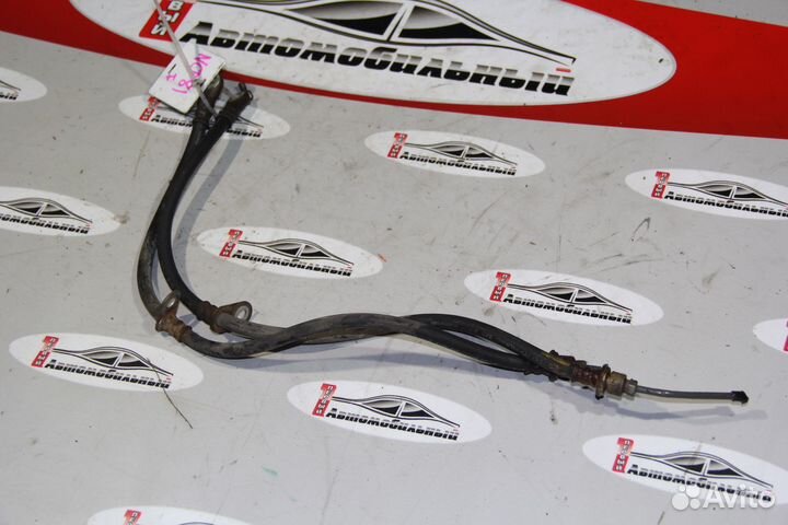 Тормозной шланг перед c Toyota Sienta NCP81G 1NZ-F