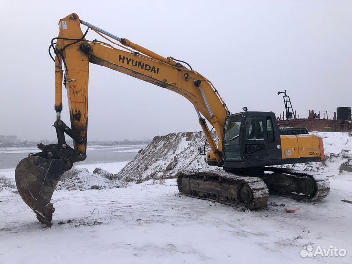 Гусеничный экскаватор Hyundai R 320LC-7, 2010